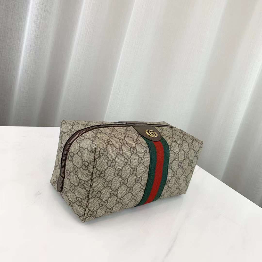 구찌 오리지널 로고 여행용 파우치