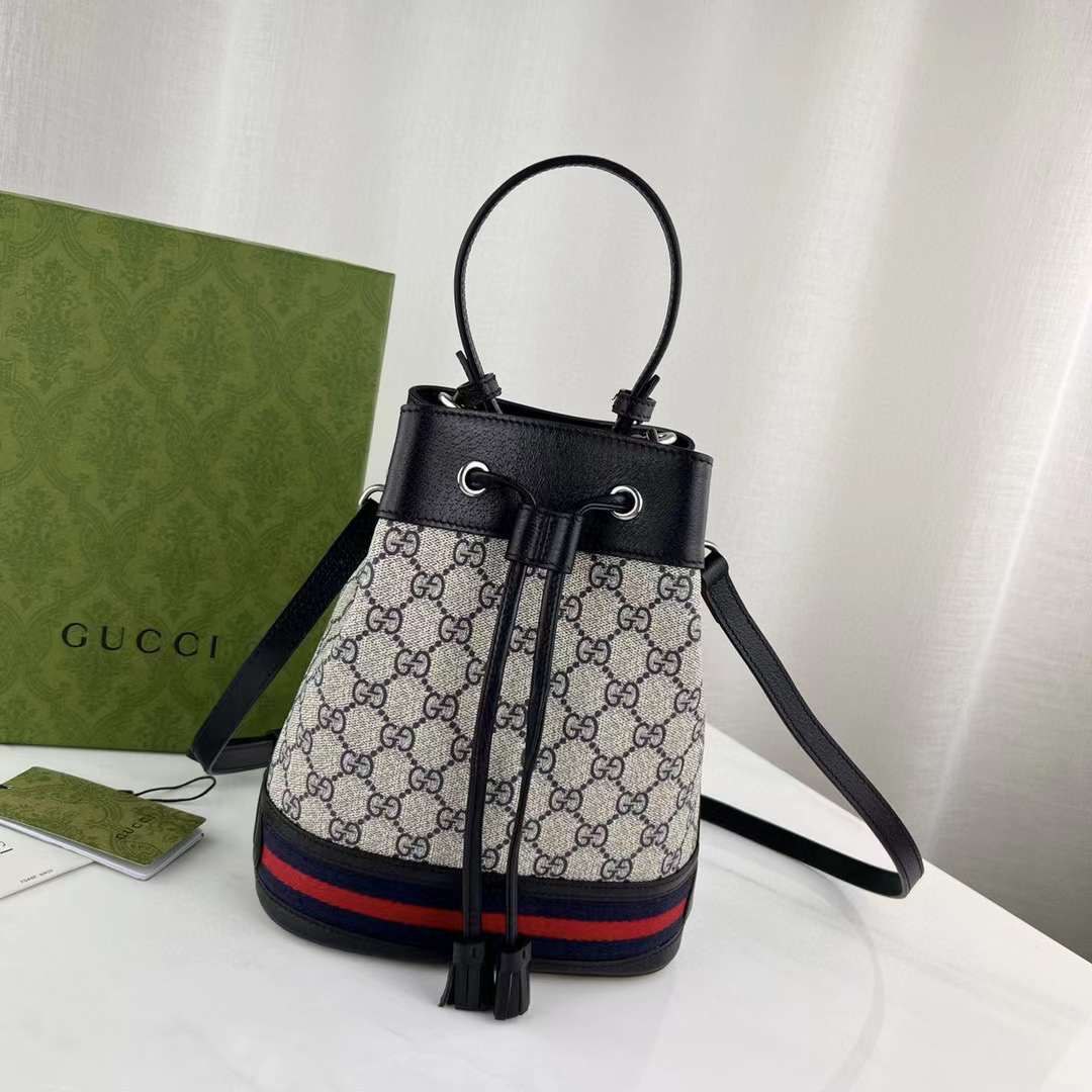 구찌 오피디아 버킷백