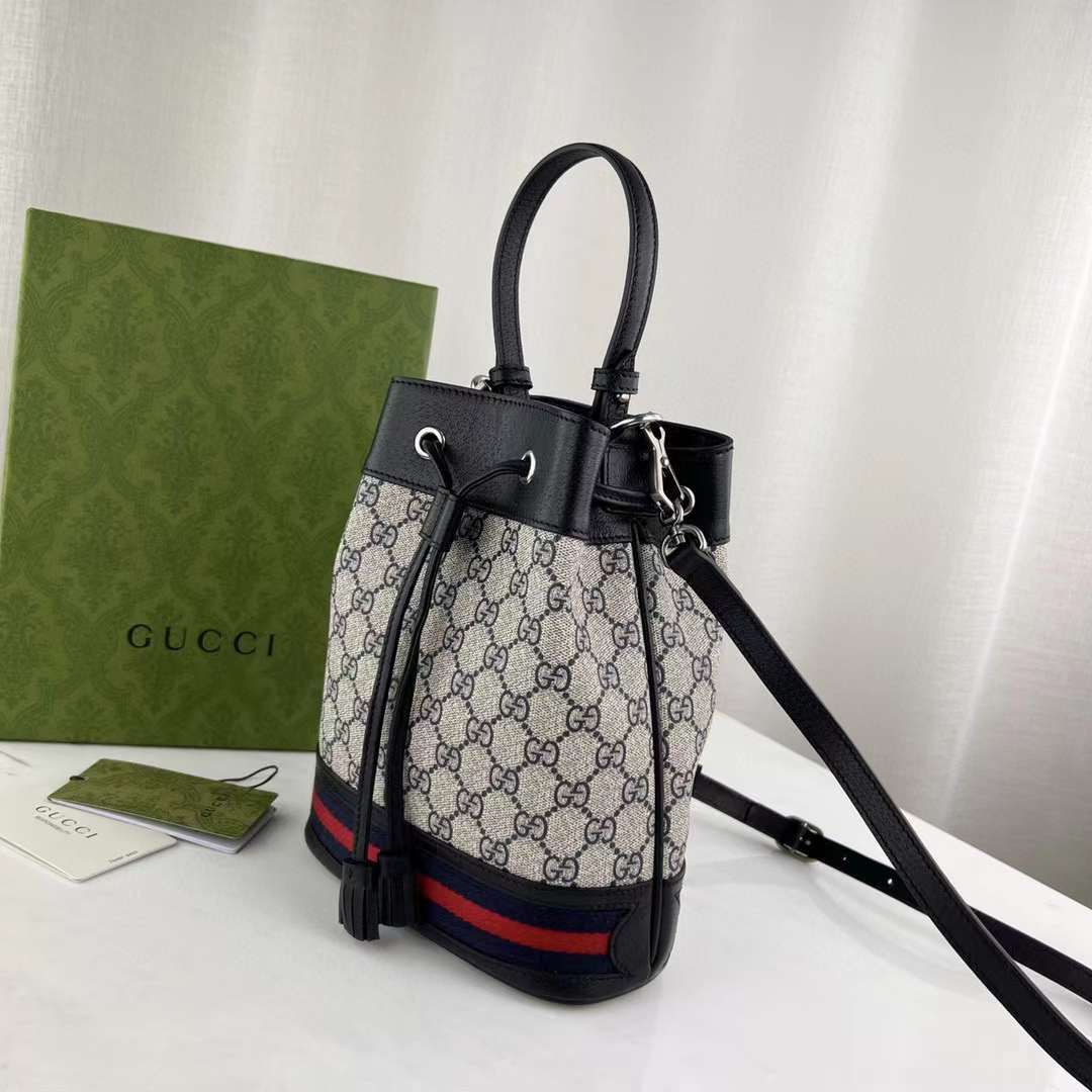 구찌 오피디아 버킷백