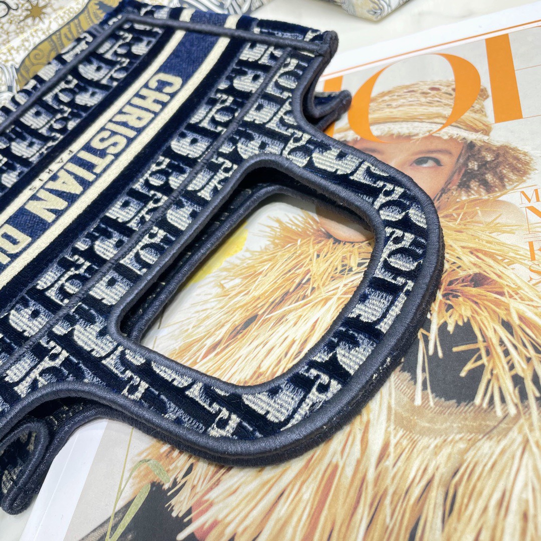 디올 TOTE BOOK MINI 여자핸드백