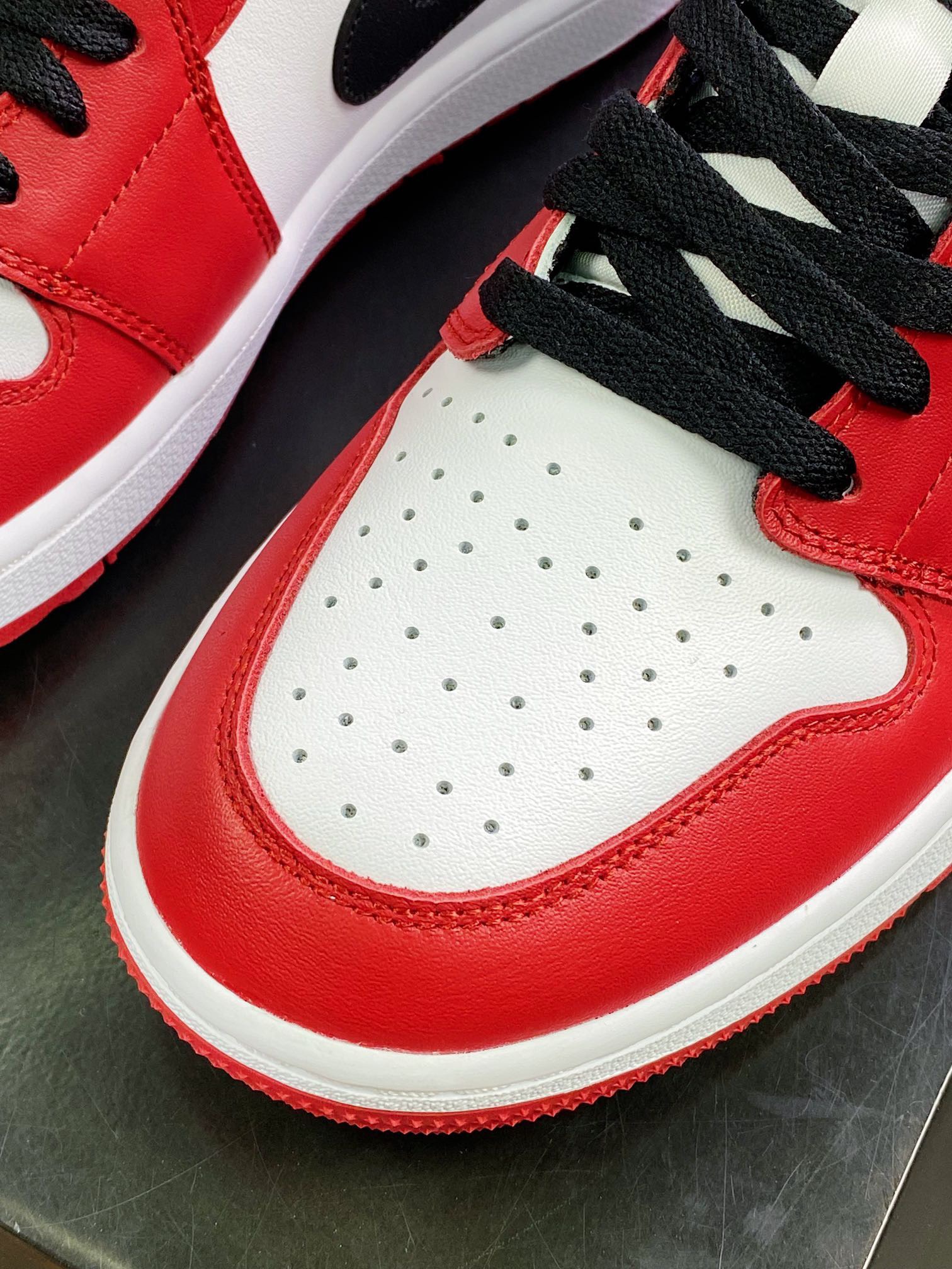 나이키 Air Jordan 1 Low Golf (3칼라)