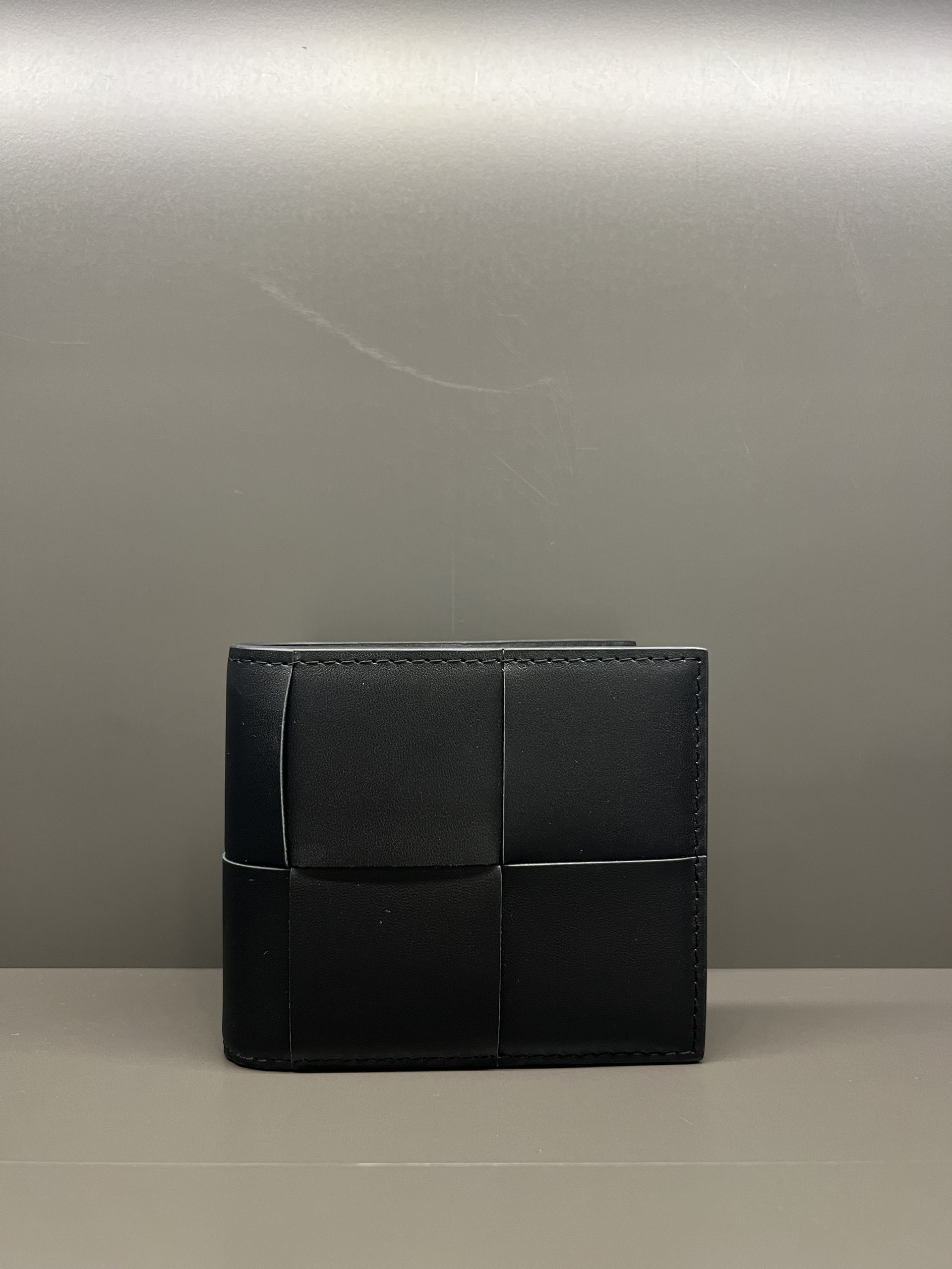 보테가 Cassette Bi-Fold Wallet