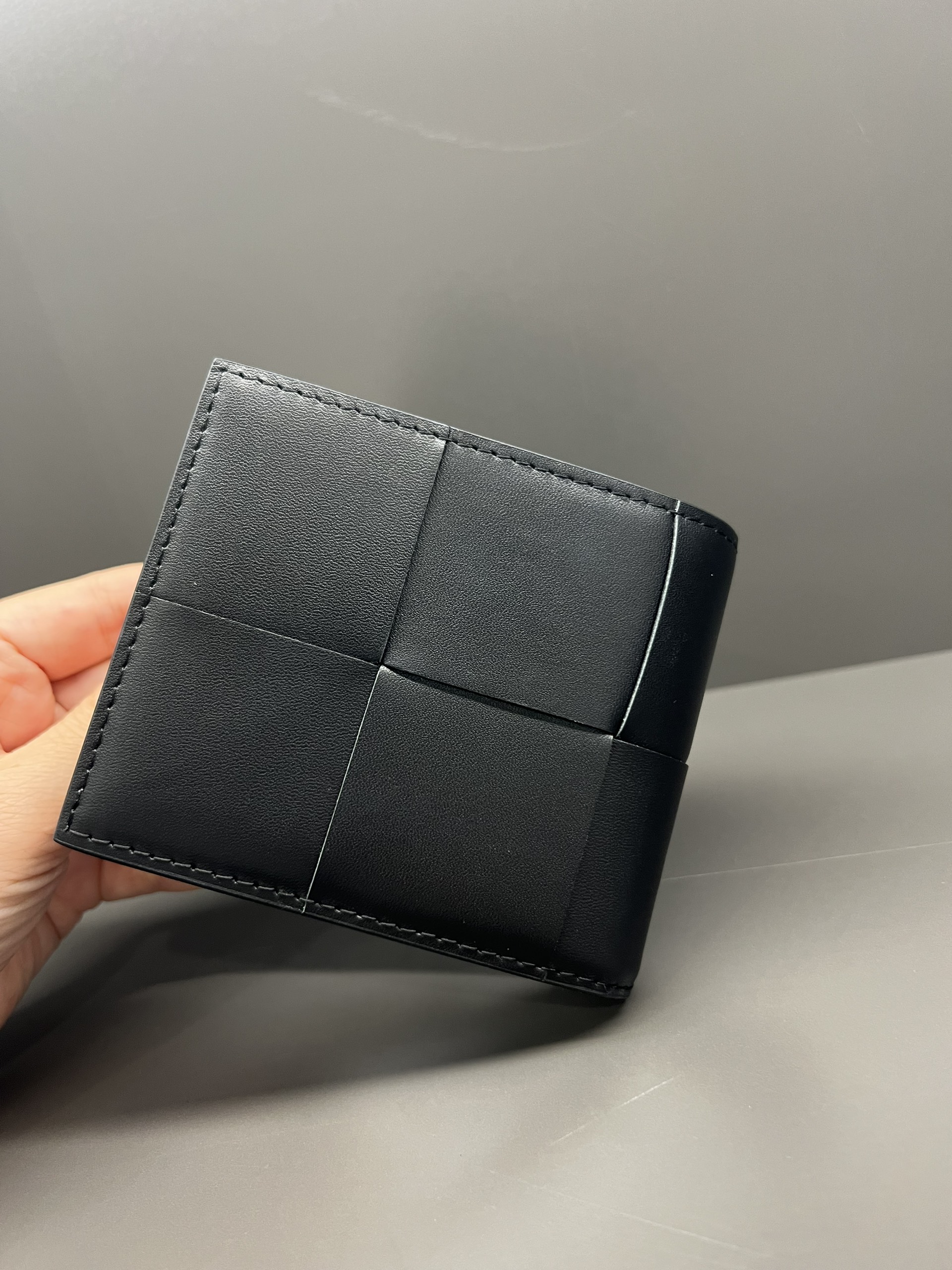 보테가 Cassette Bi-Fold Wallet