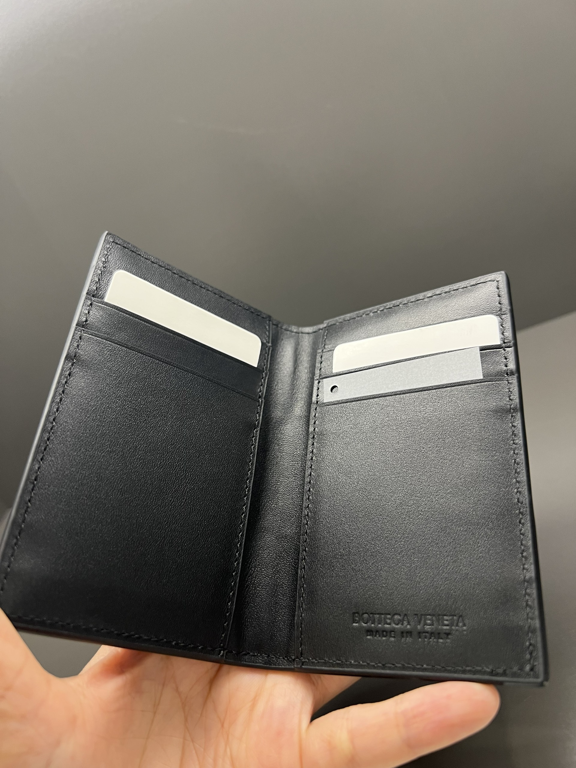 보테가 Flap Card Case