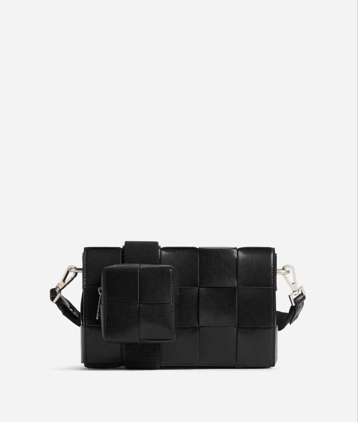 보테가 남성 Cassette With Versatile Strap