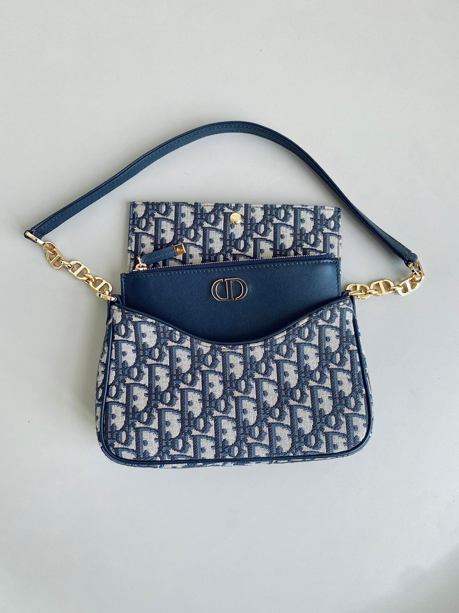 디올 Hobo Avenue 여자가방