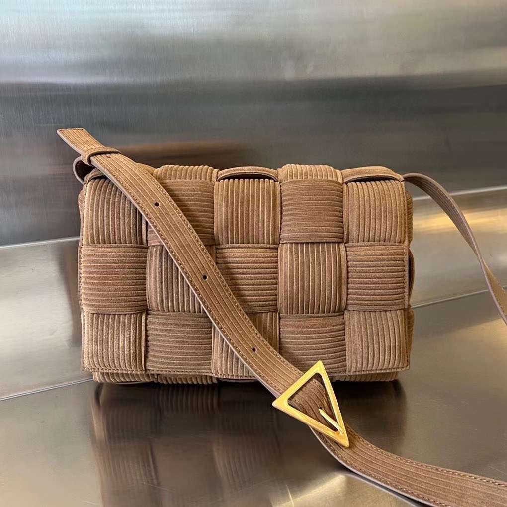 보테가 Padded Cassette 여자 가방