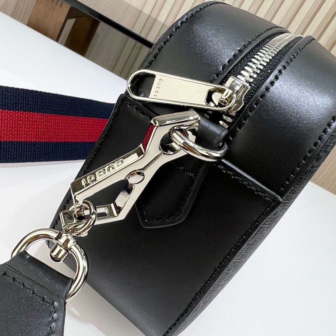 구찌 남성 크로스백