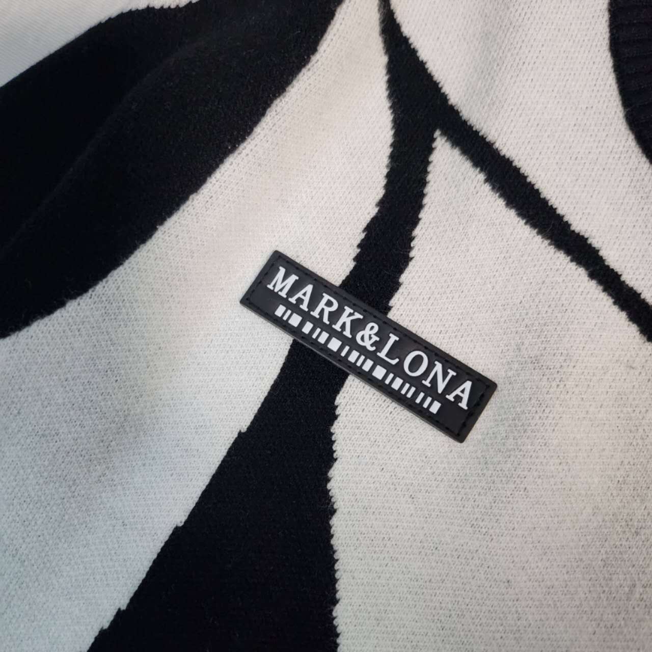 마크앤로나 여성 골프 니트