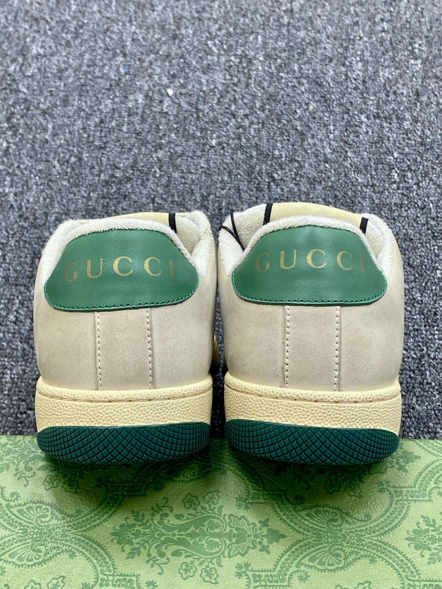 구찌 Screener GG Sneaker Low