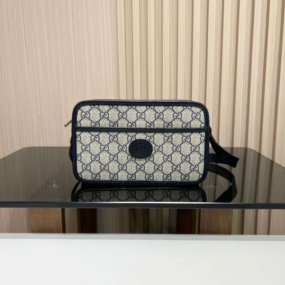 구찌 GG SUPREME 크로스백
