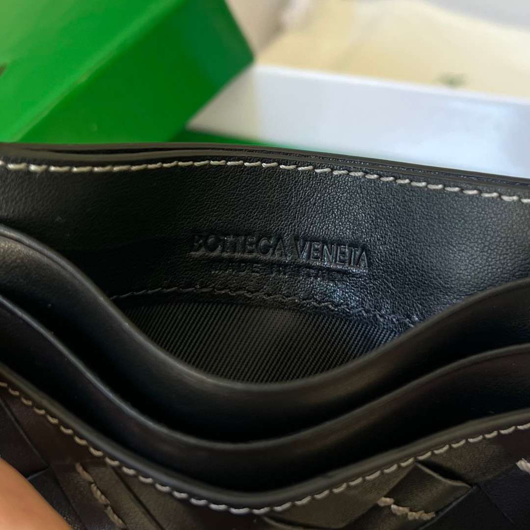 보테가 블랙 인트레치아토 카드 지갑