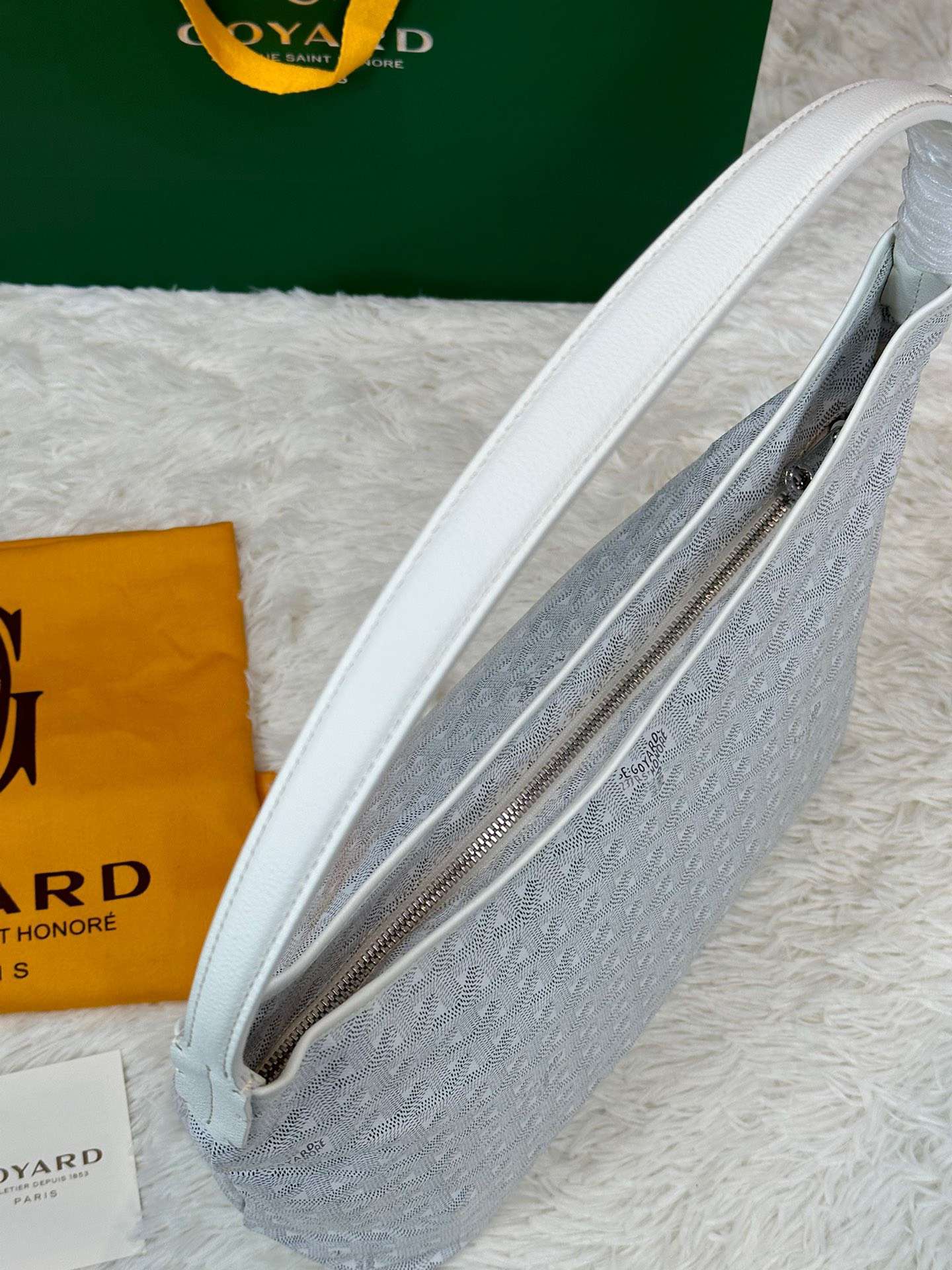 고야드 보헴 호보백 화이트