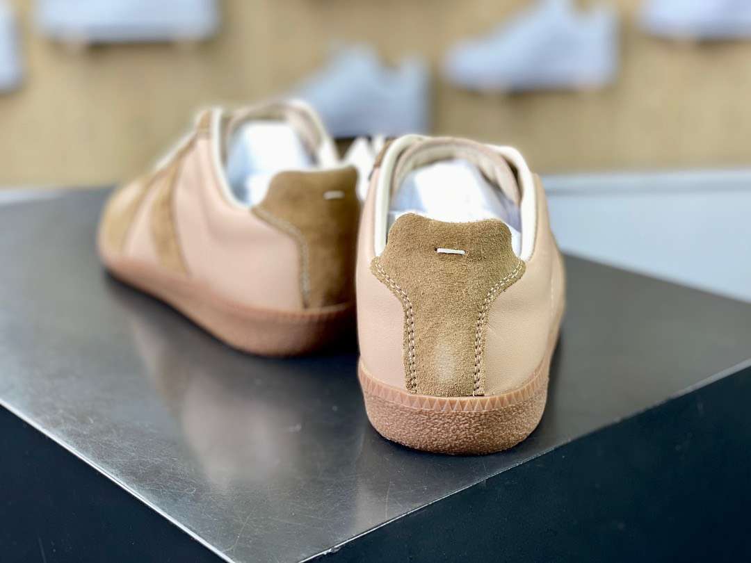 Maison Margiela 22 Classic Replica Leather Low 남여공용 스니커즈 (2컬러)