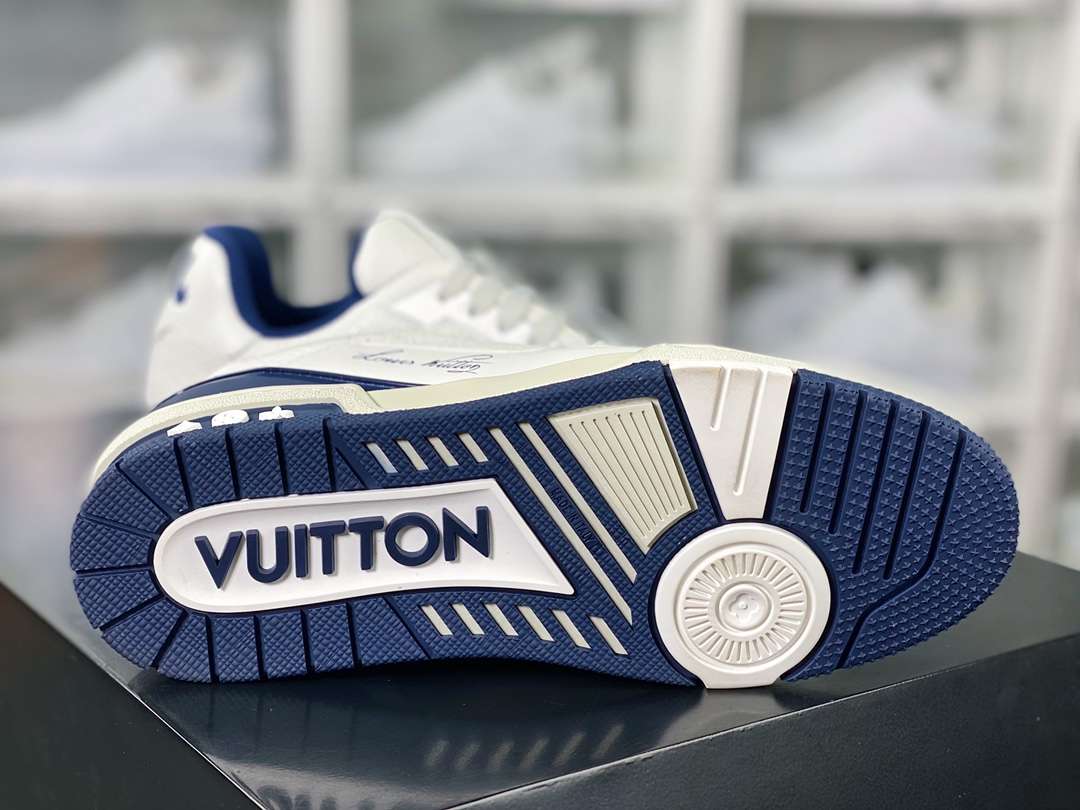 루이비통 Trainer Sneaker Low 남여공용 스니커즈