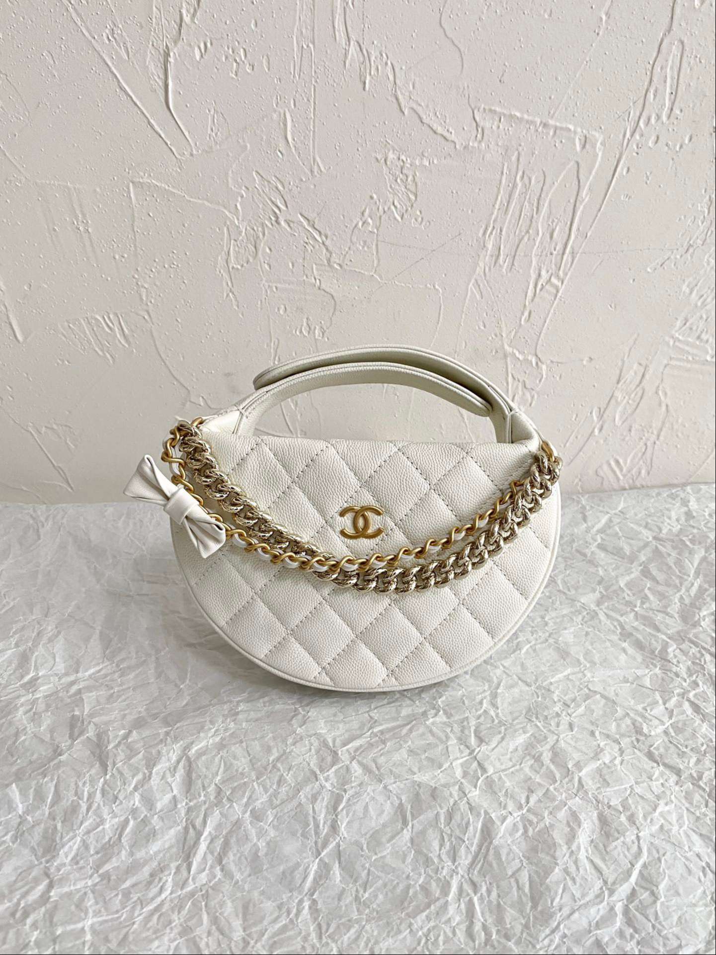 샤넬 23C Mini Pouch 여성 핸드백 (2컬러)