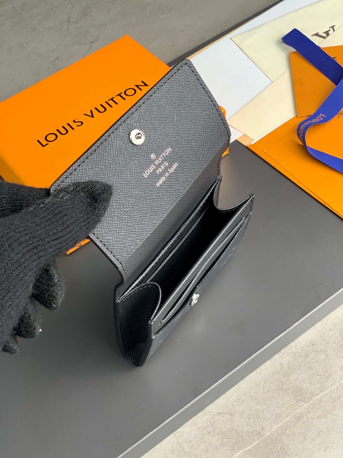 루이비통 엔벨로프 모노그램 지갑