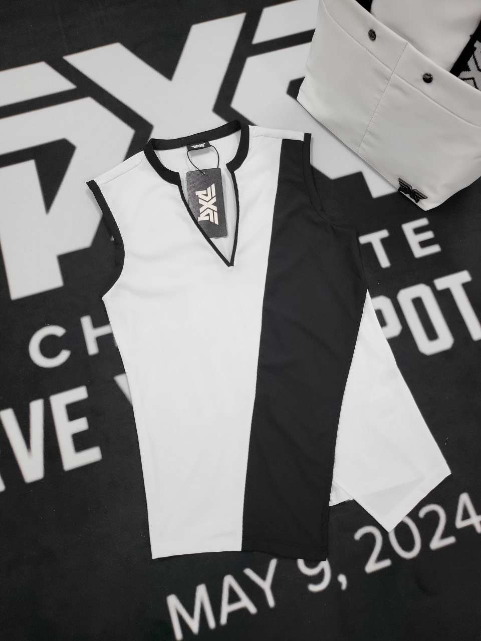 PXG Sleeveless Cross-Body Stripe 여성 골프 상의