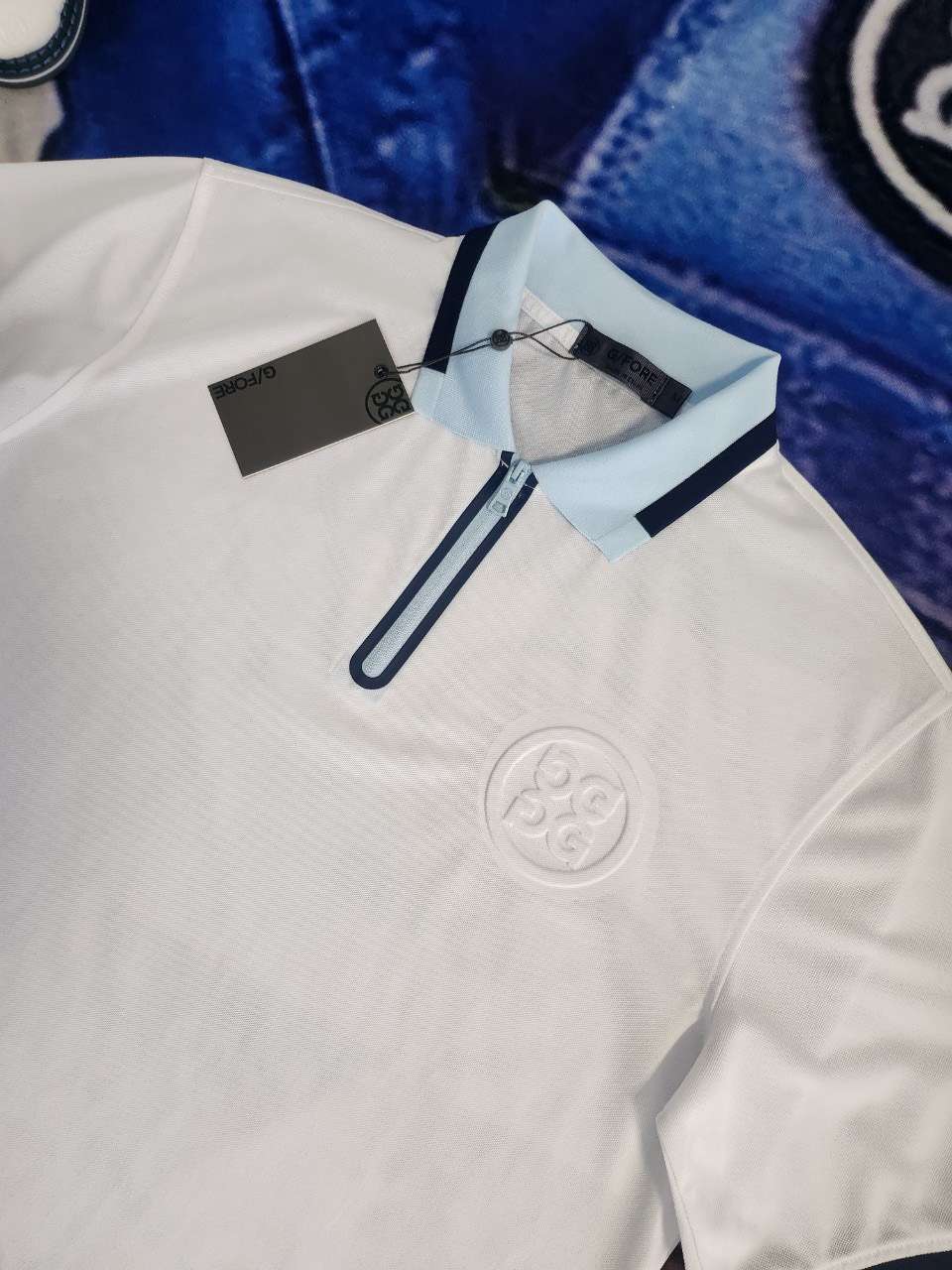 지포어 EMBOSSED LOGO QUARTERZIP 남성 골프 반팔티