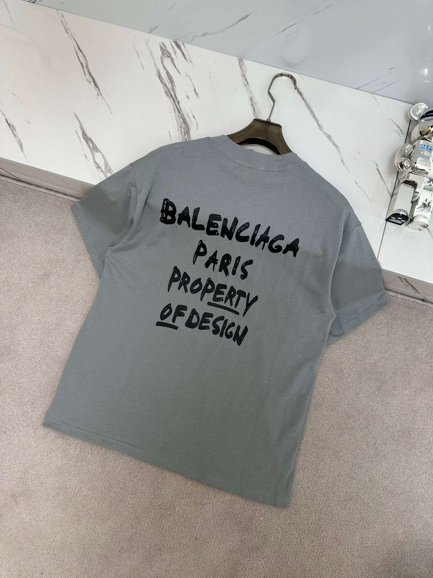 발렌시아가 베이직 남성 반팔티