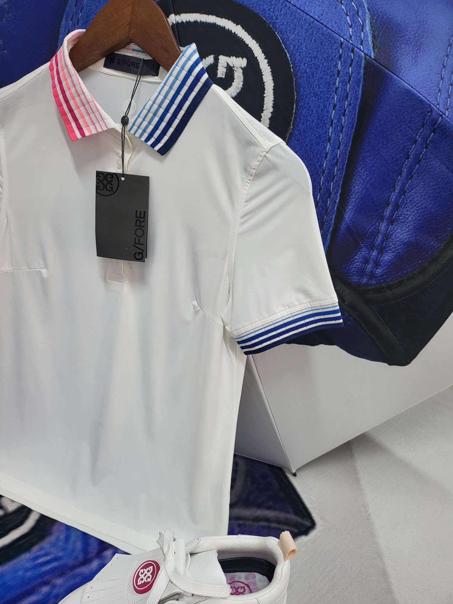 지포어 PLEATED CONTRAST COLLAR 여성 골프 반팔티