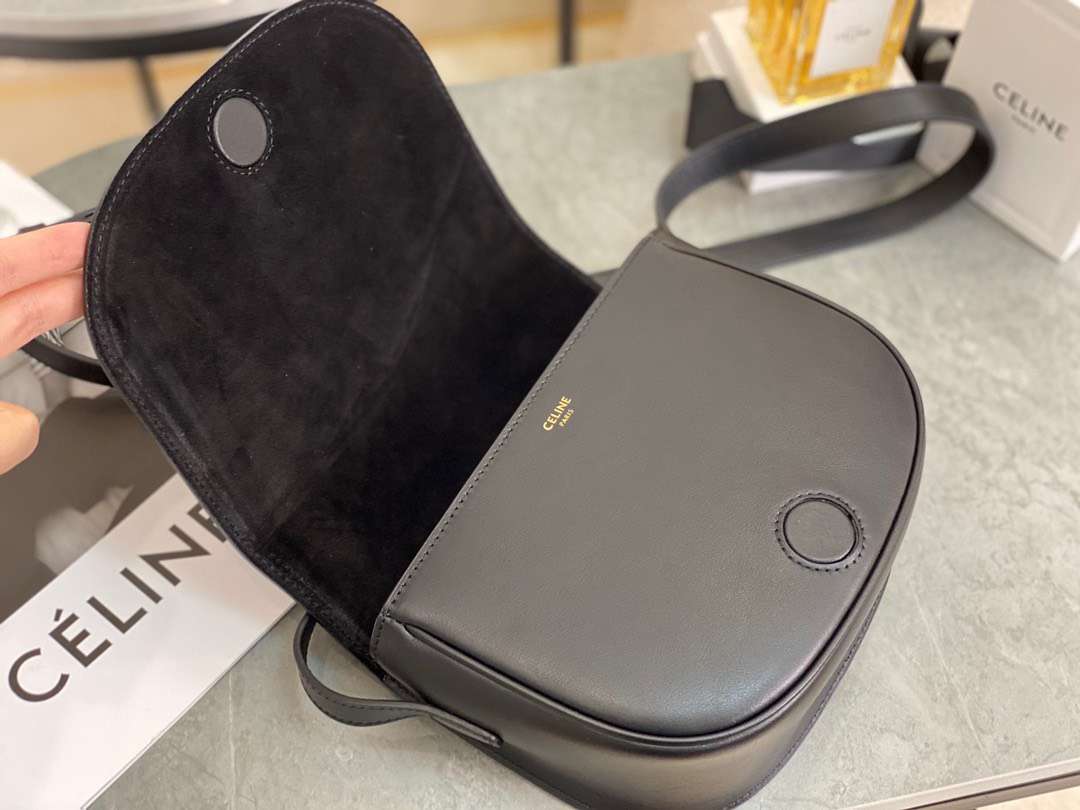 셀린느 FOLCO CUIR 여성 가방 (2컬러)