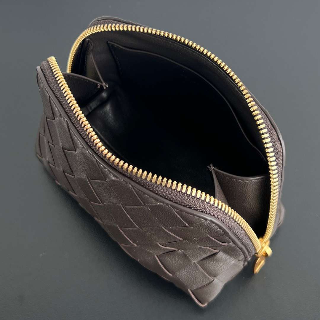 보테가 INTRECCIATO 여성 파우치 (2컬러)