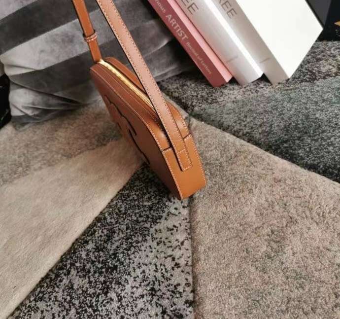 셀린느 퀴르 트리오페 여성 미니백