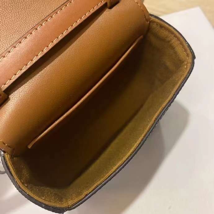 셀린느 미니 트리오페 캔버스 여성 크로스백