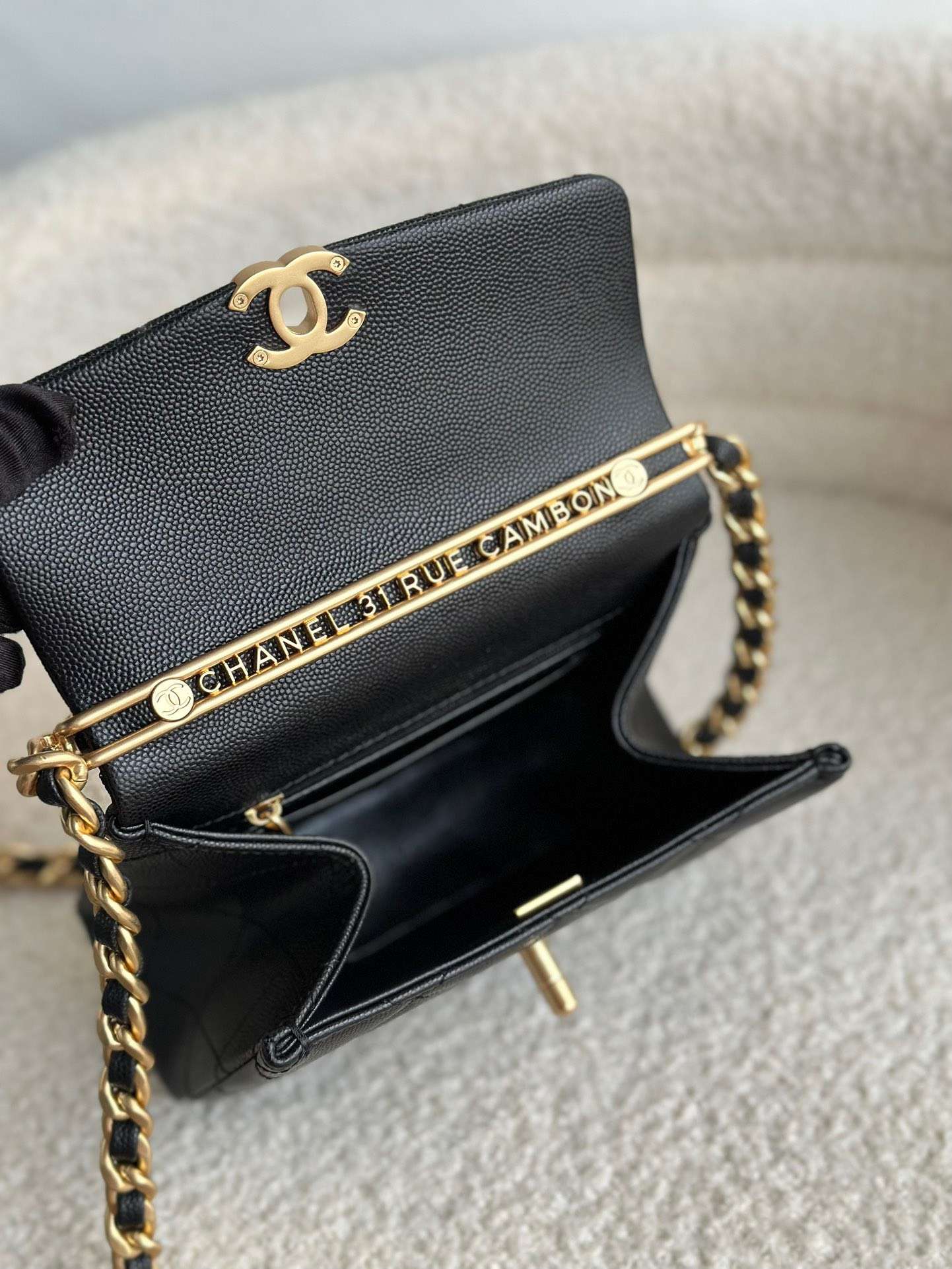 샤넬 Catchy Chain Caviar 여성 가방