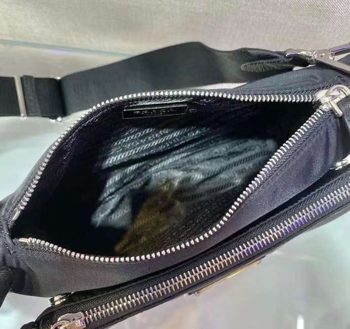 프라다 리나일론 체인 여성 호보백