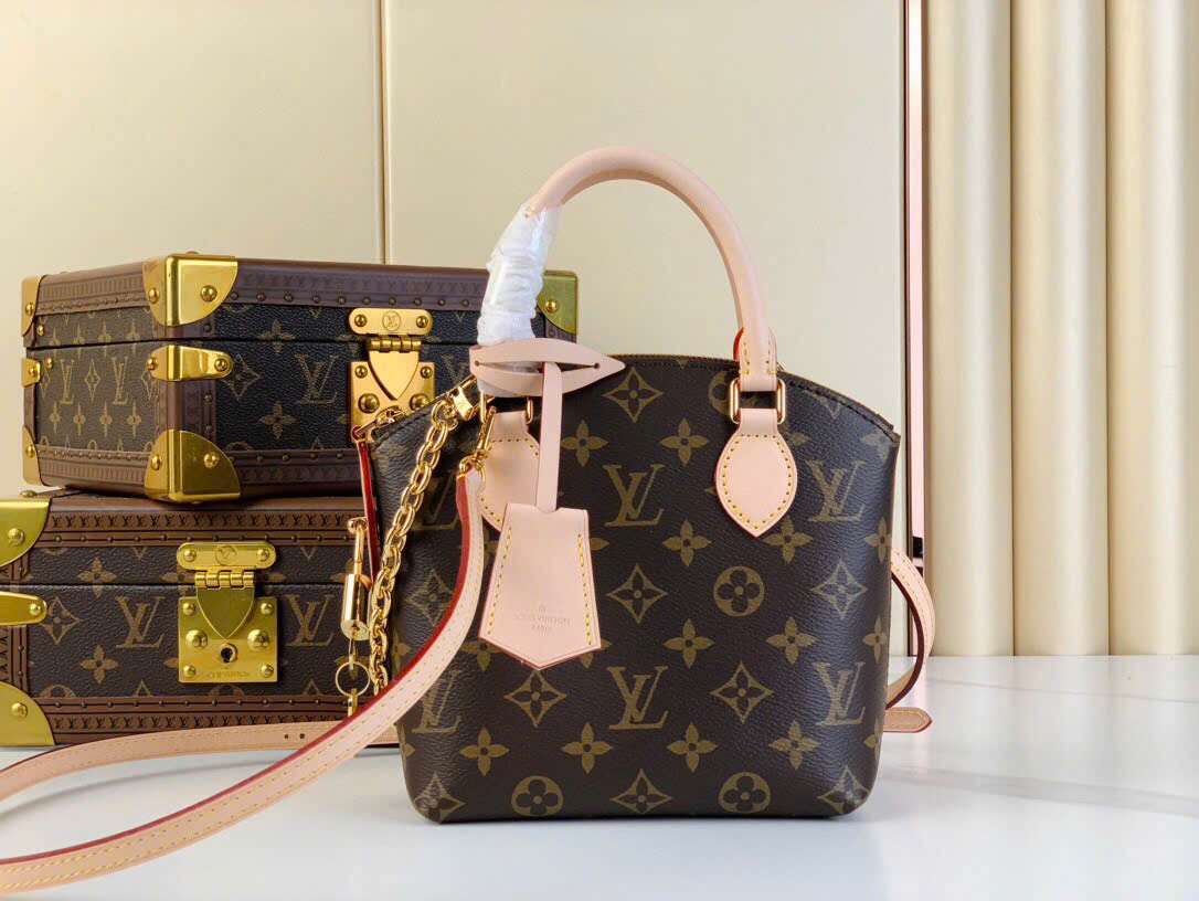 루이비통 LOCKIT BB 여성 크로스백