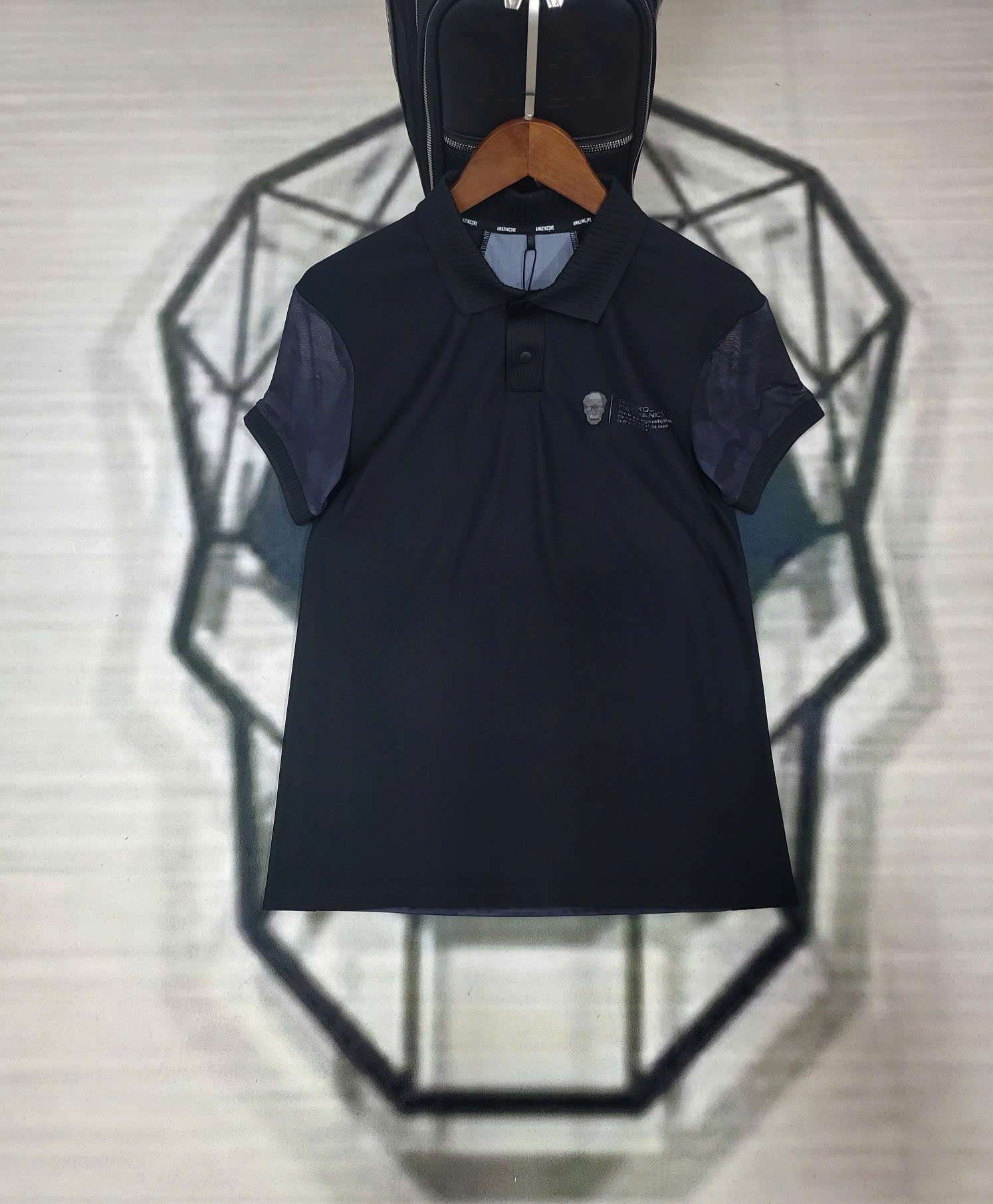 어메이징크리 AIR CIRCUIT 가슴 로고  남성 골프 반팔티 (2컬러)