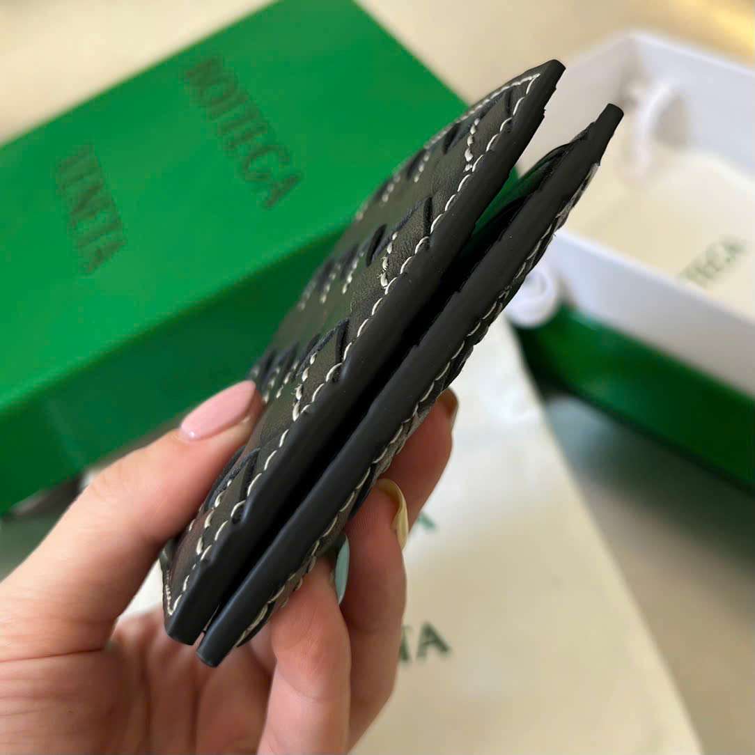 보테가 인트레치아토 남성 반지갑