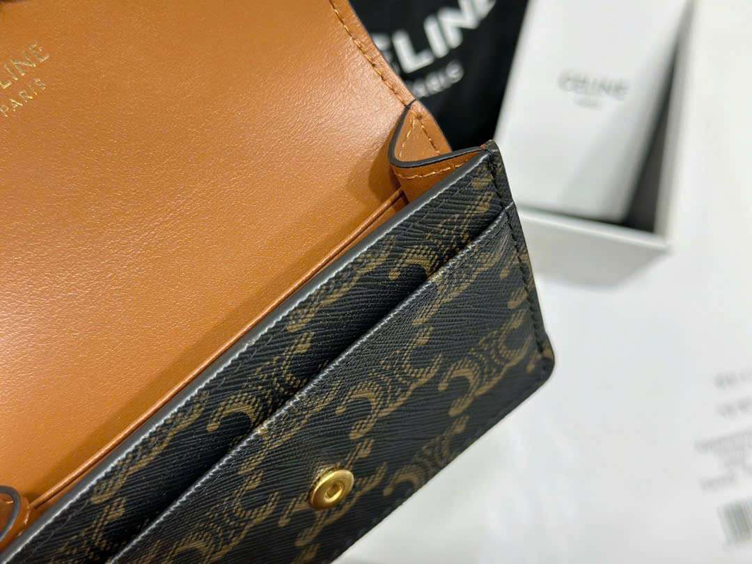 셀린느 Triomphe Small Flap 여성 지갑