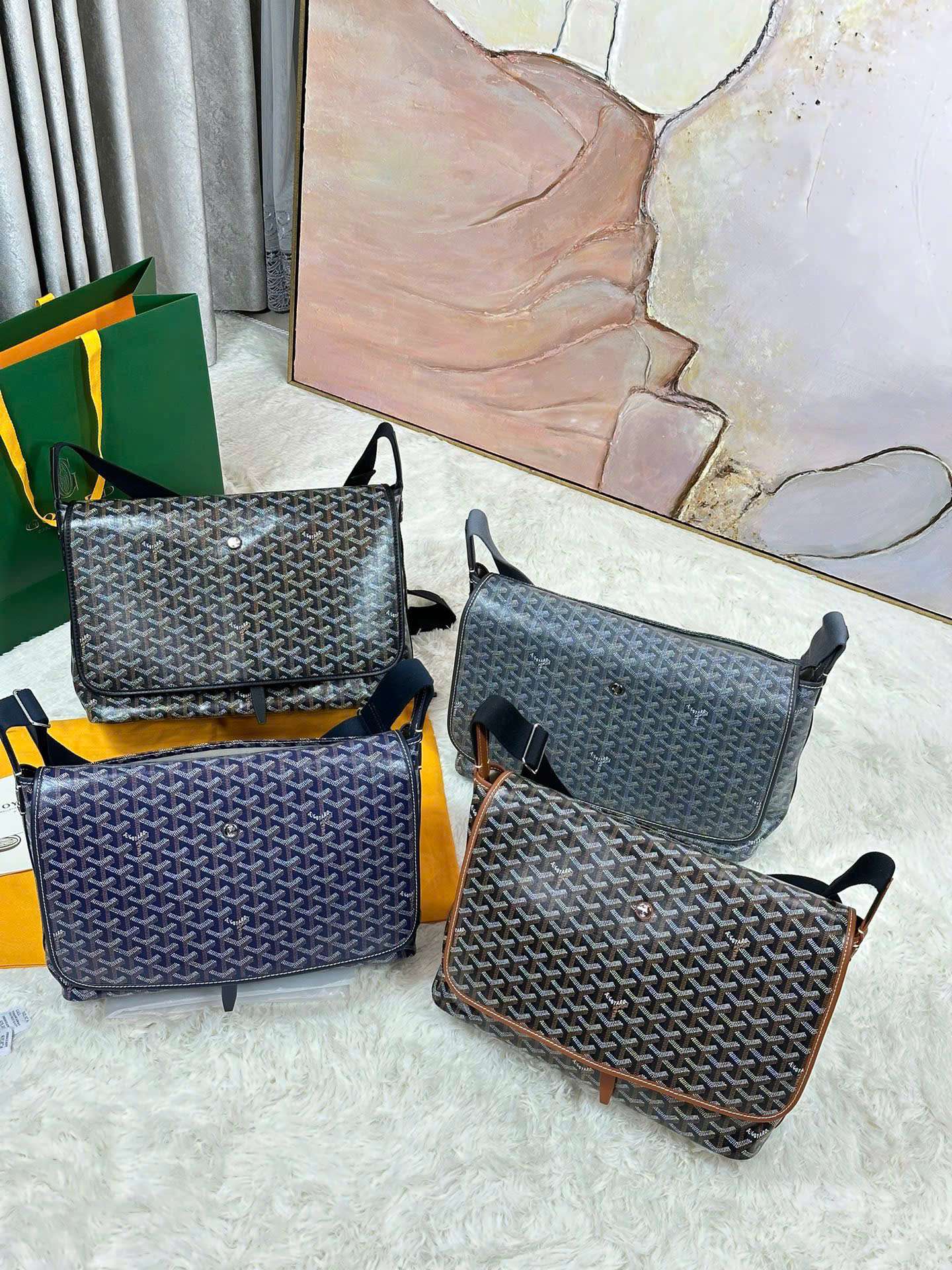 고야드 Capetien MM 남성 크로스백