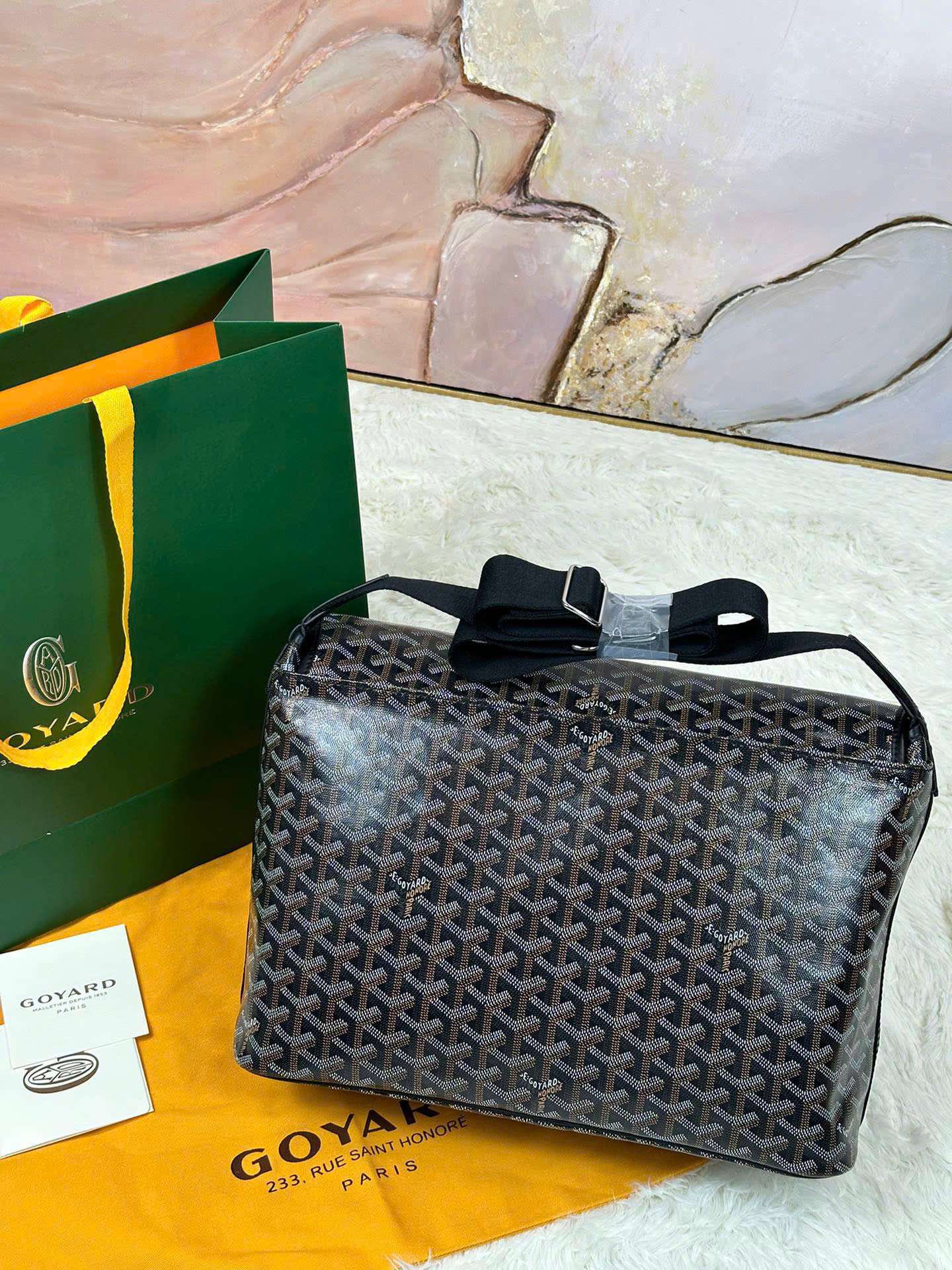 고야드 Capetien MM 남성 크로스백