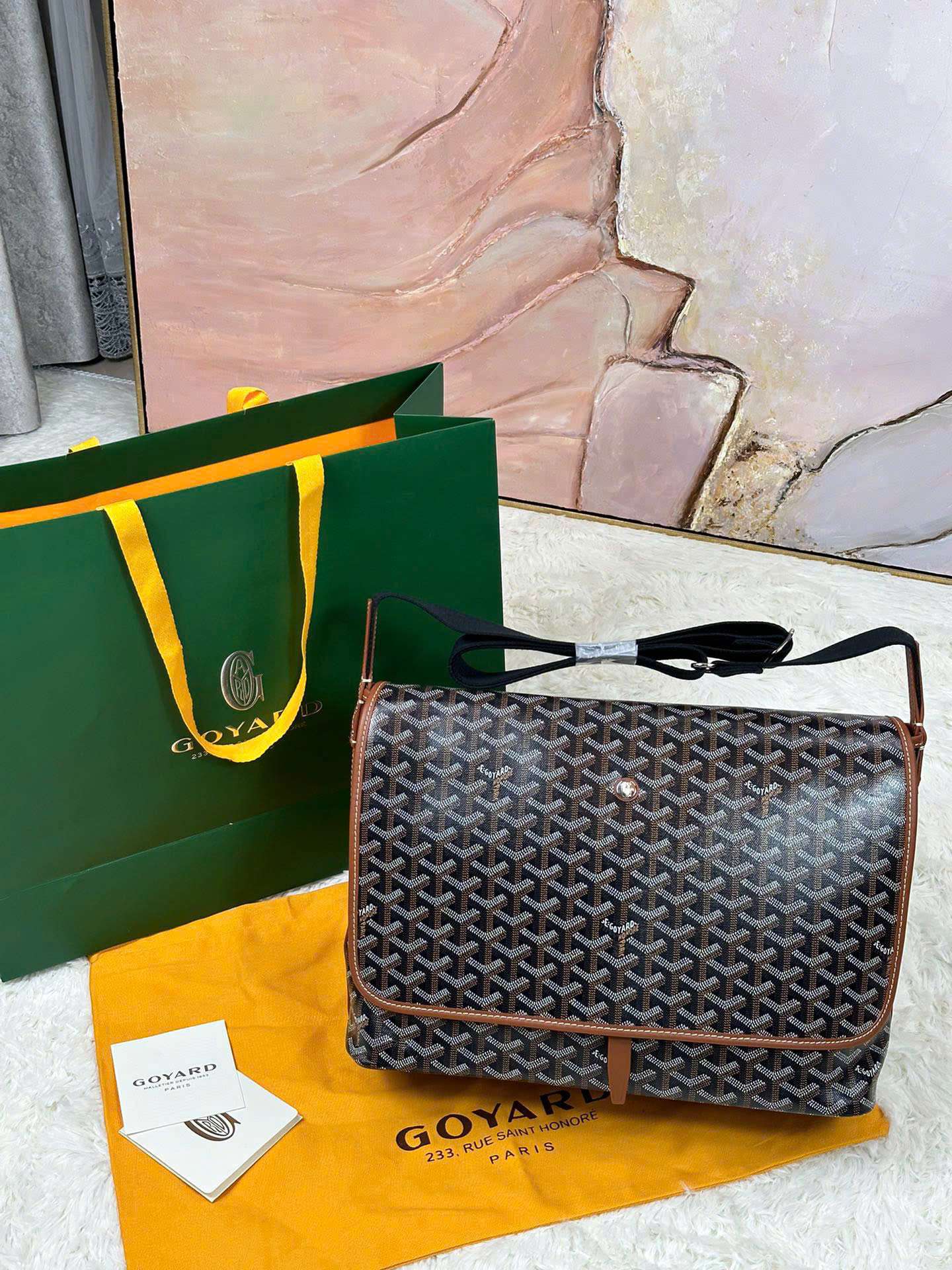 고야드 Capetien MM 남성 크로스백