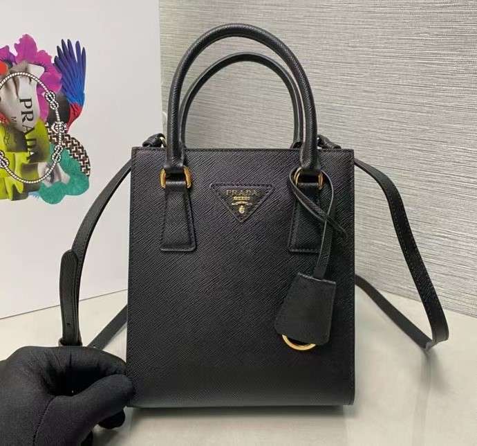 프라다 사피아노 여성 크로스백