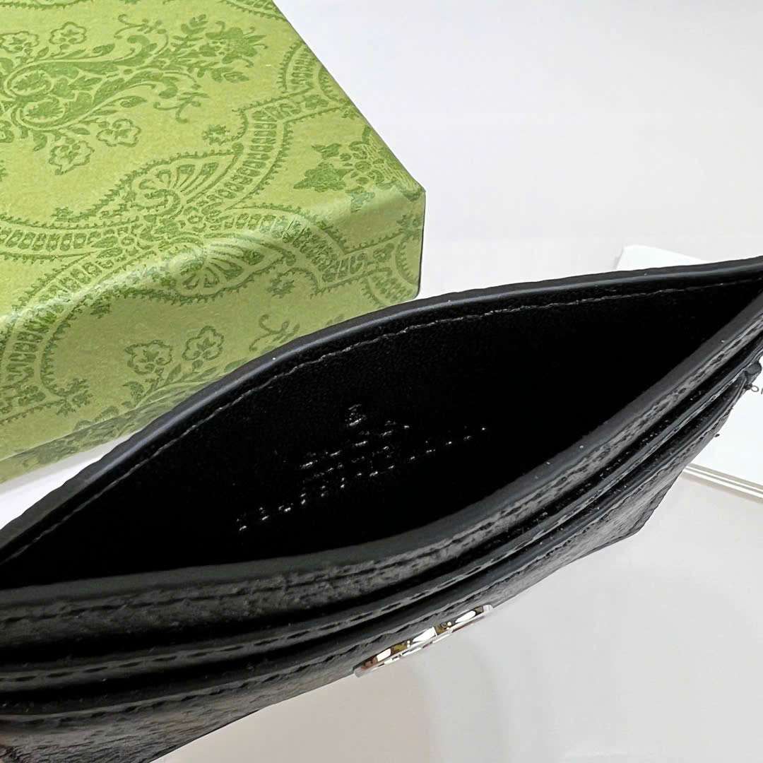 구찌 INTERLOCKING 카드 지갑