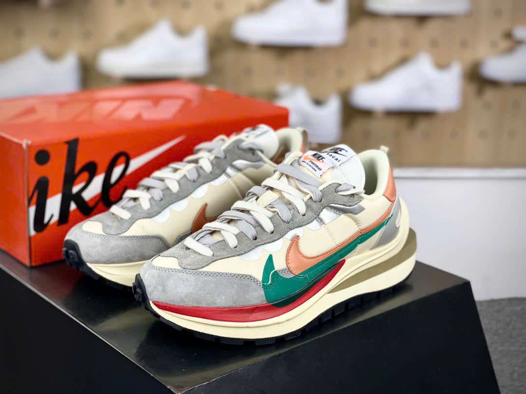 SACAI X NIKE VAPORWAFFLE 3.0 남여공용 스니커즈 (A급/프리미엄급)