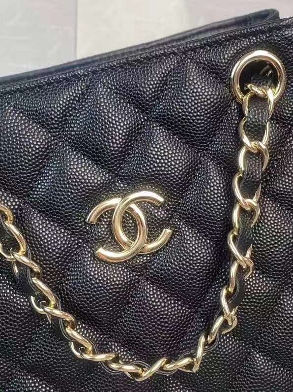 샤넬 24SS 클래식 미니 캐비어 여성 버킷백