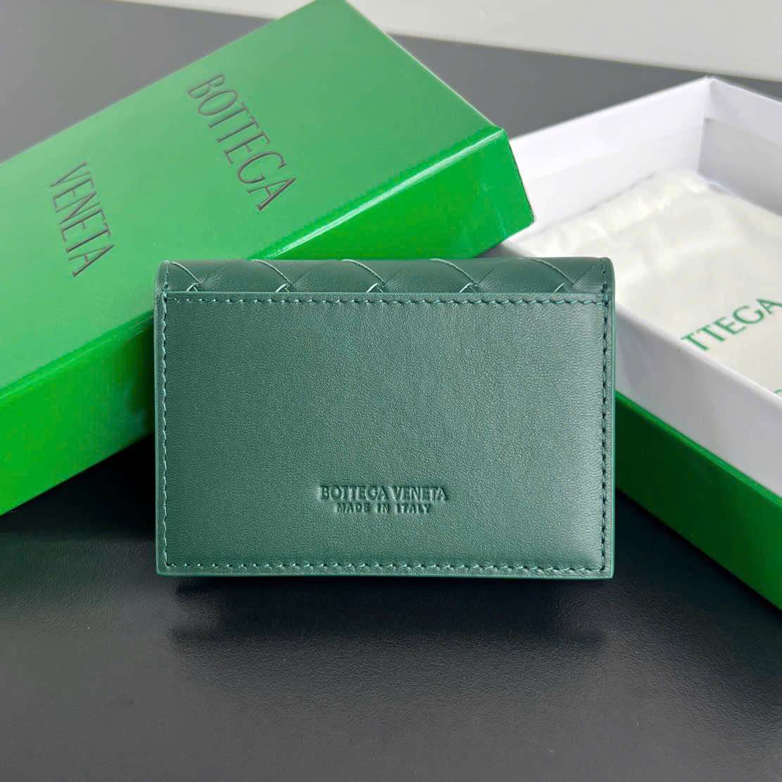 보테가 인트레치아토 명함 케이스