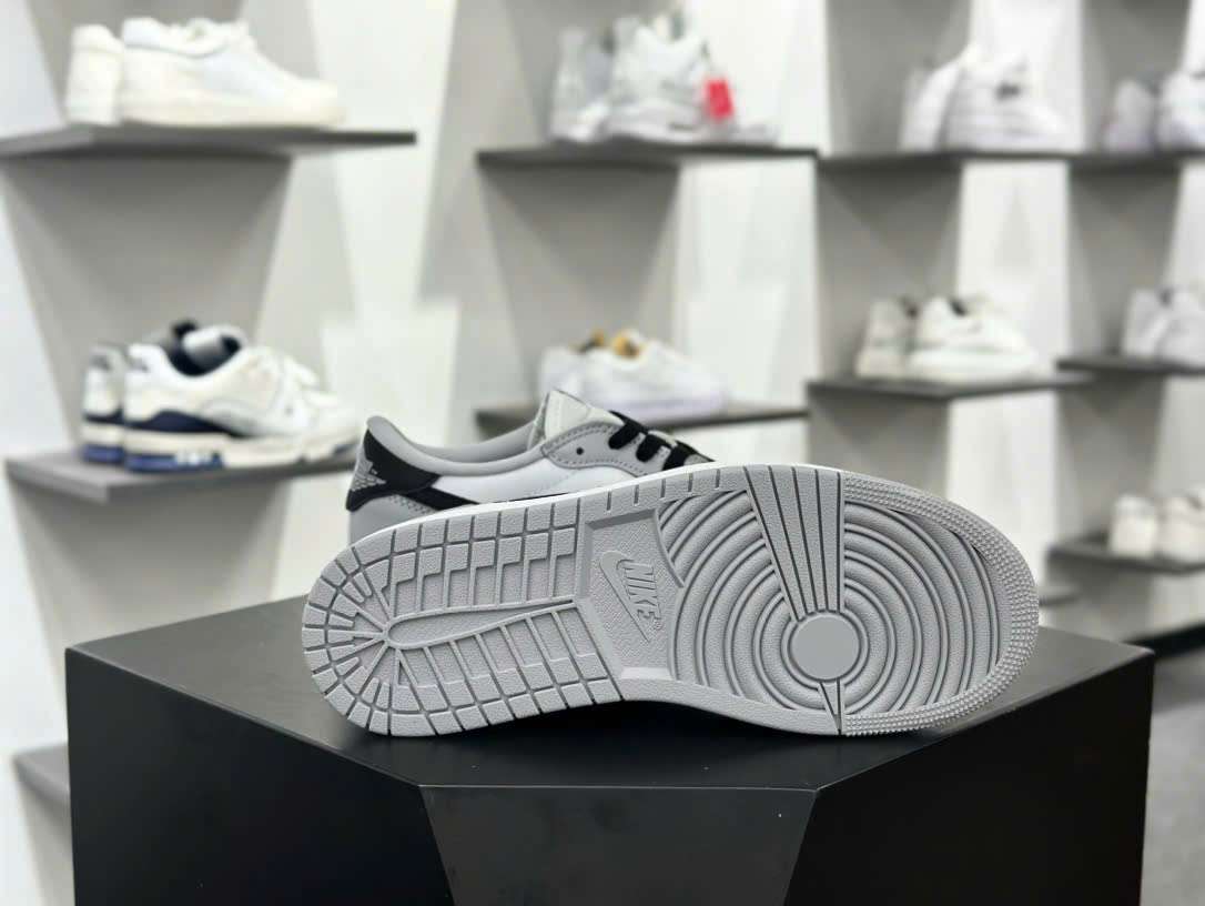 나이키 Air Jordan1 RetroLow OG 남여공용 스니커즈 (A급/프리미엄급)