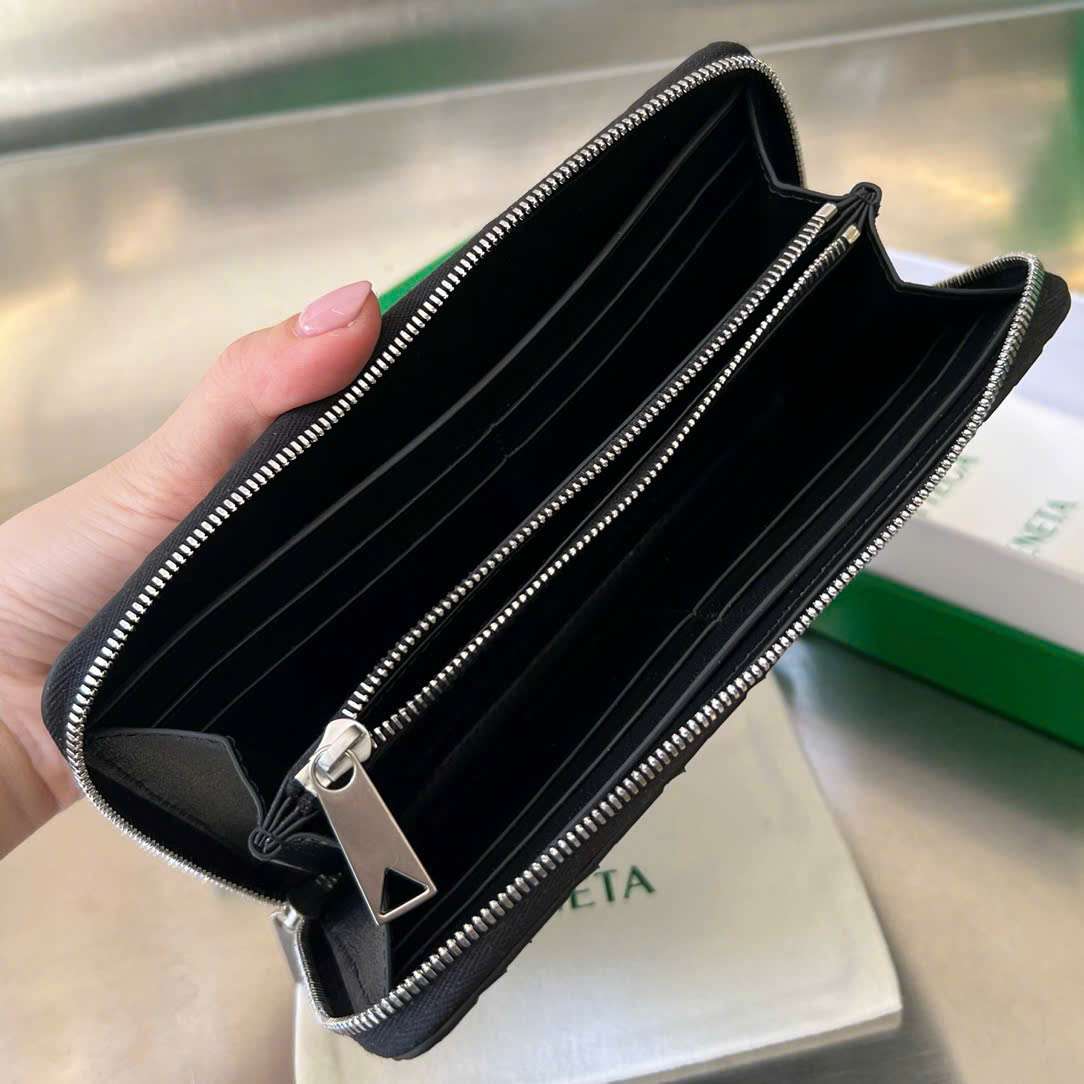 보테가 Intrecciato Zip Around 남여공용 자갑