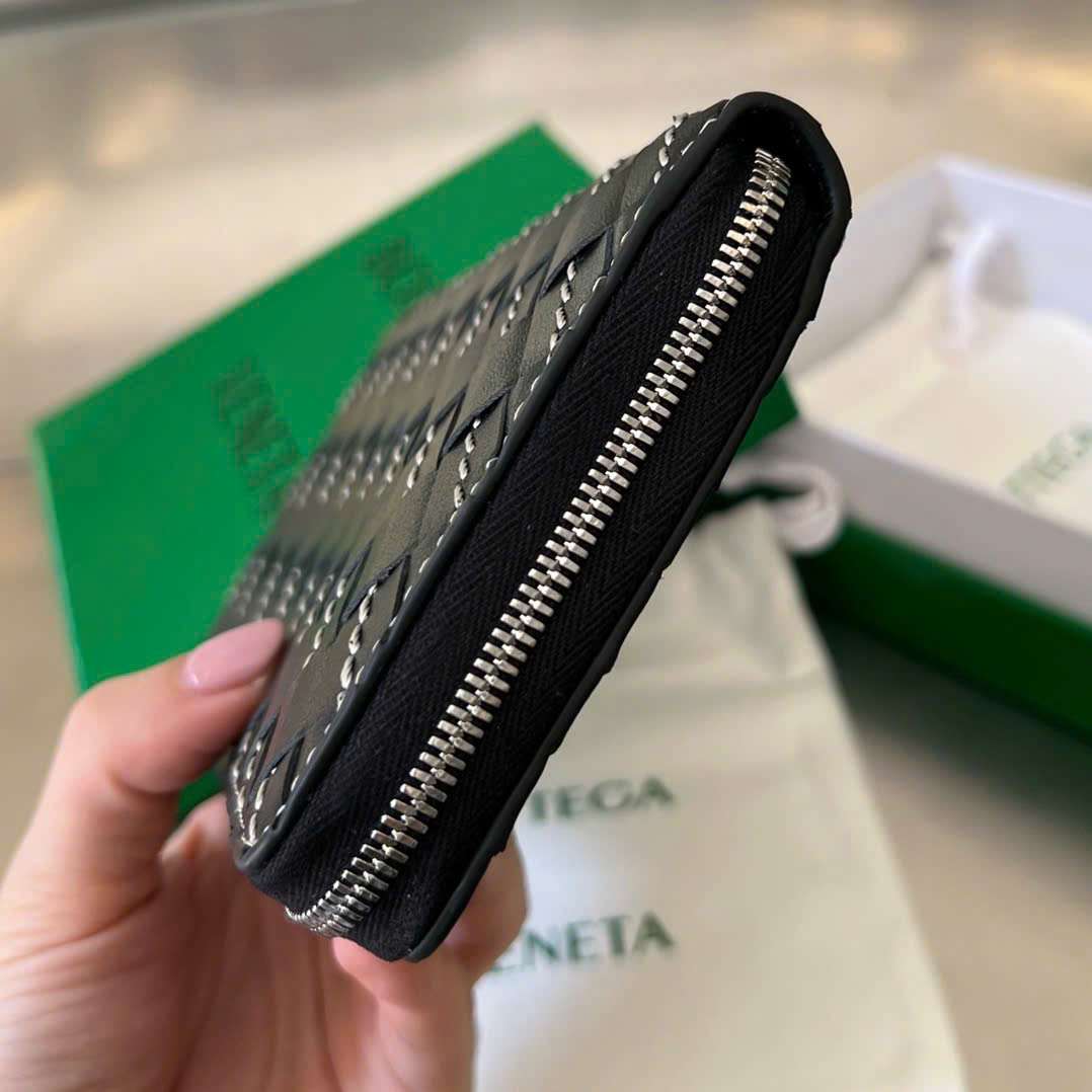 보테가 Intrecciato Zip Around 남여공용 자갑