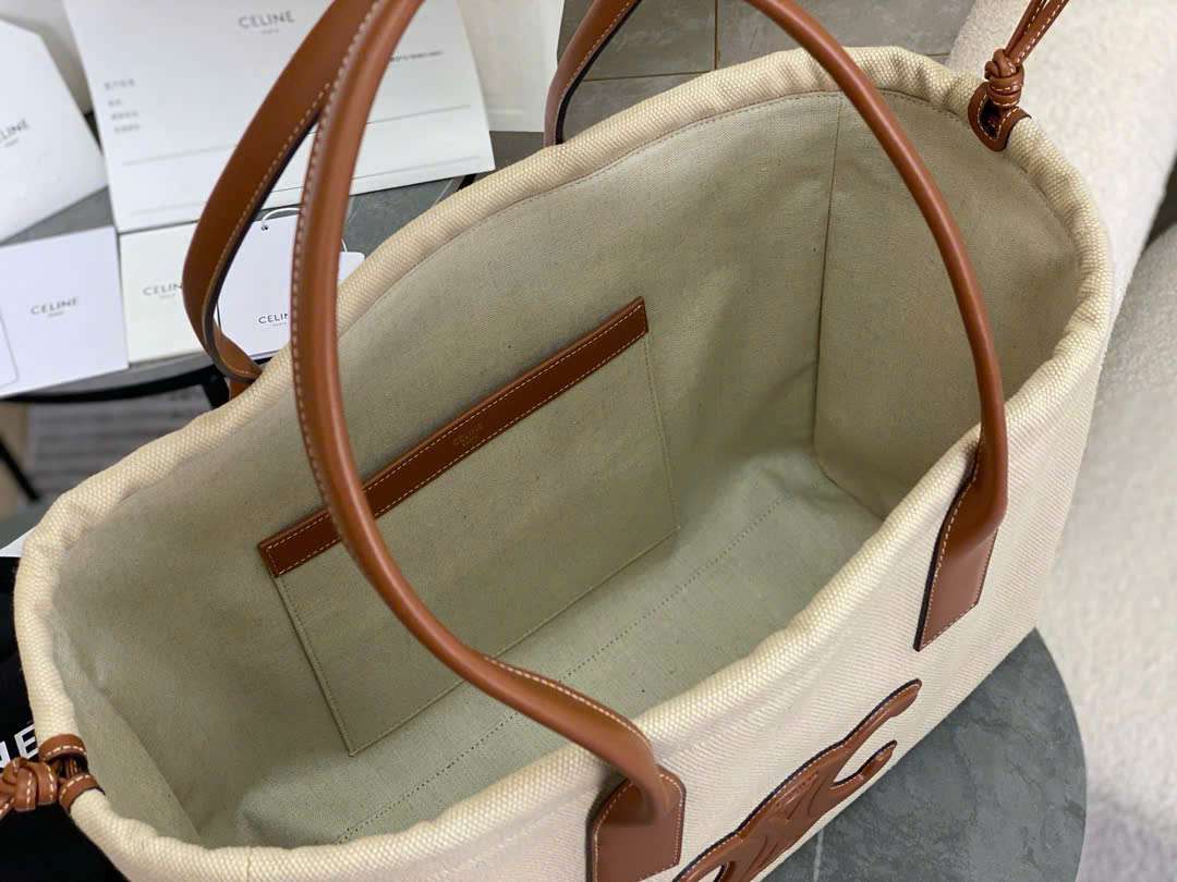 셀린느 퀴르 카바스 캔버스 여성 토트백