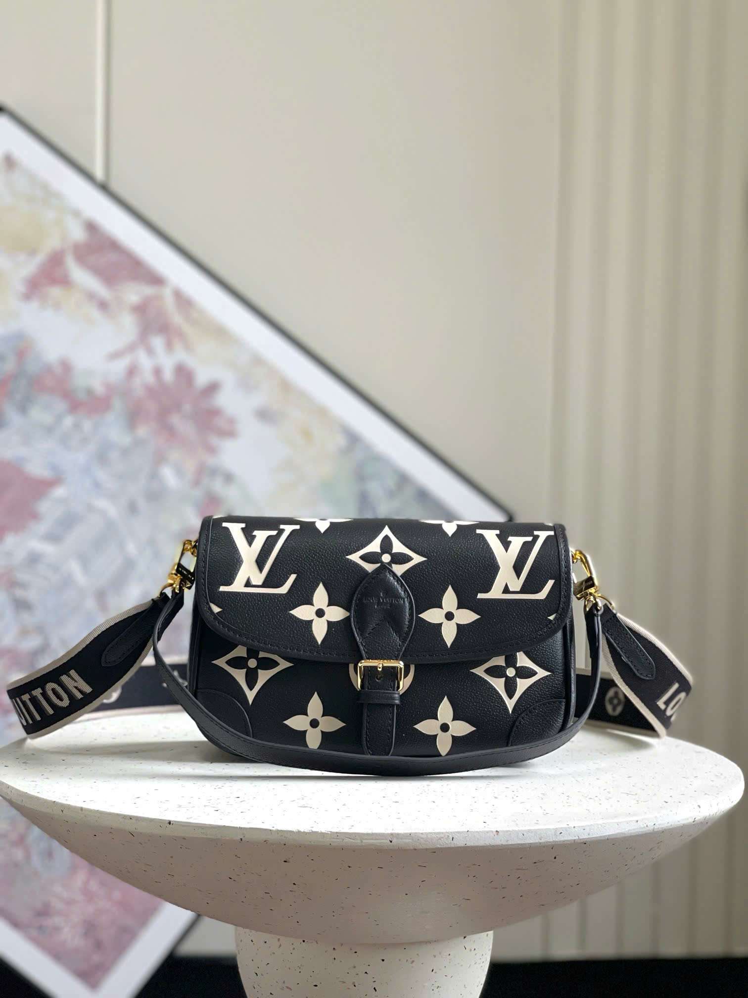 루이비통 EMPREINTE 여성 크로스백