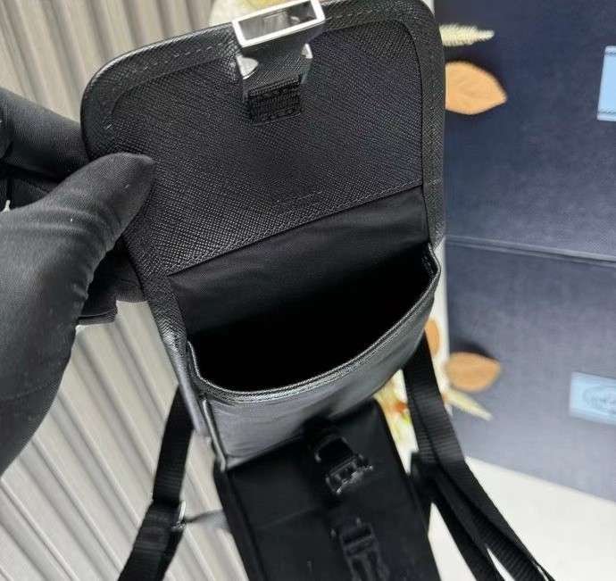 프라다 리나일론 스마트폰 케이스 미니백