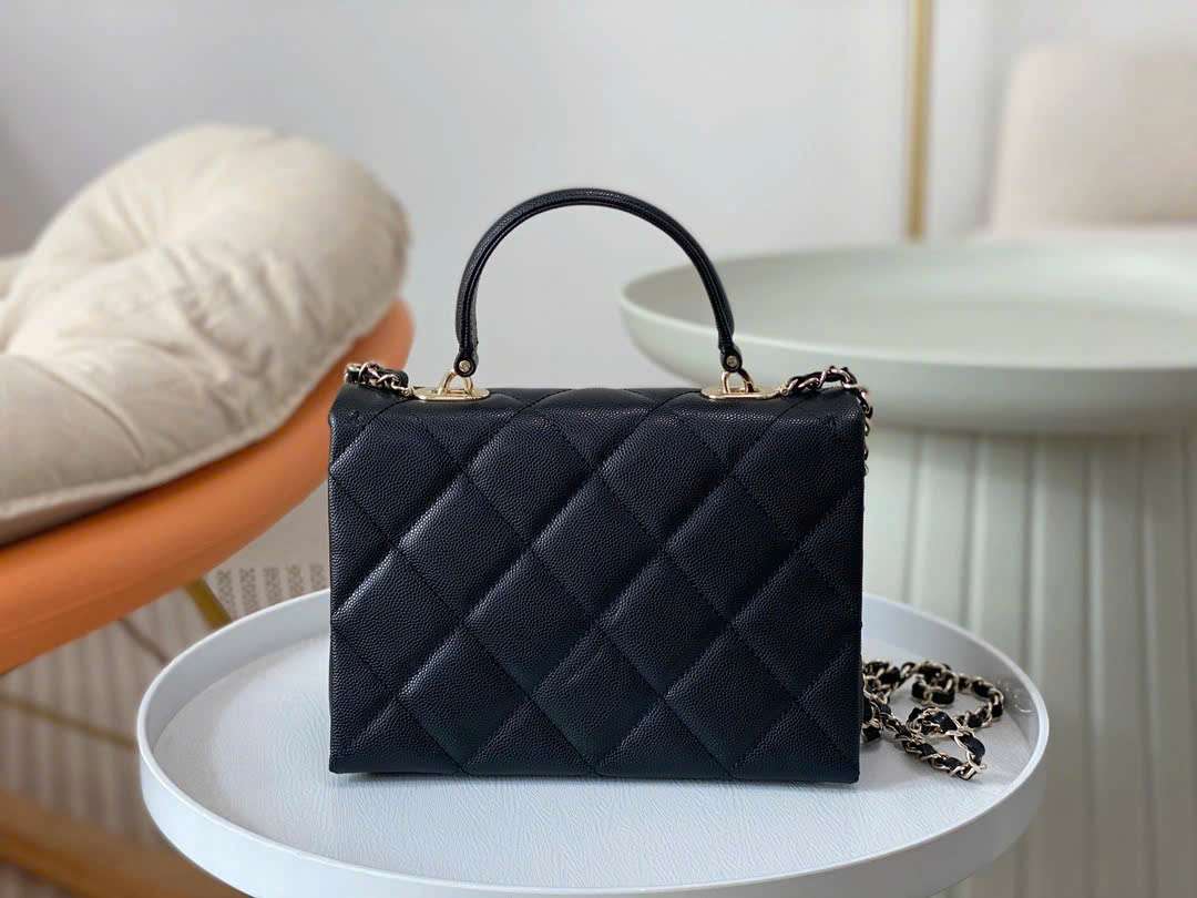 샤넬 Kelly Black 여성 크로스백